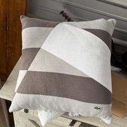 Lacoste Pillow 