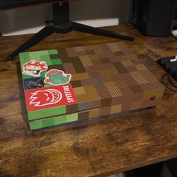 Xbox One S|1 Tb|Minecraft Edition