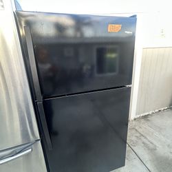 Whirpool Beautiful Black 2 Doors Refrigerator 