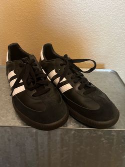 Adidas Samba Classic Sneakers – Size 8 – Never Worn