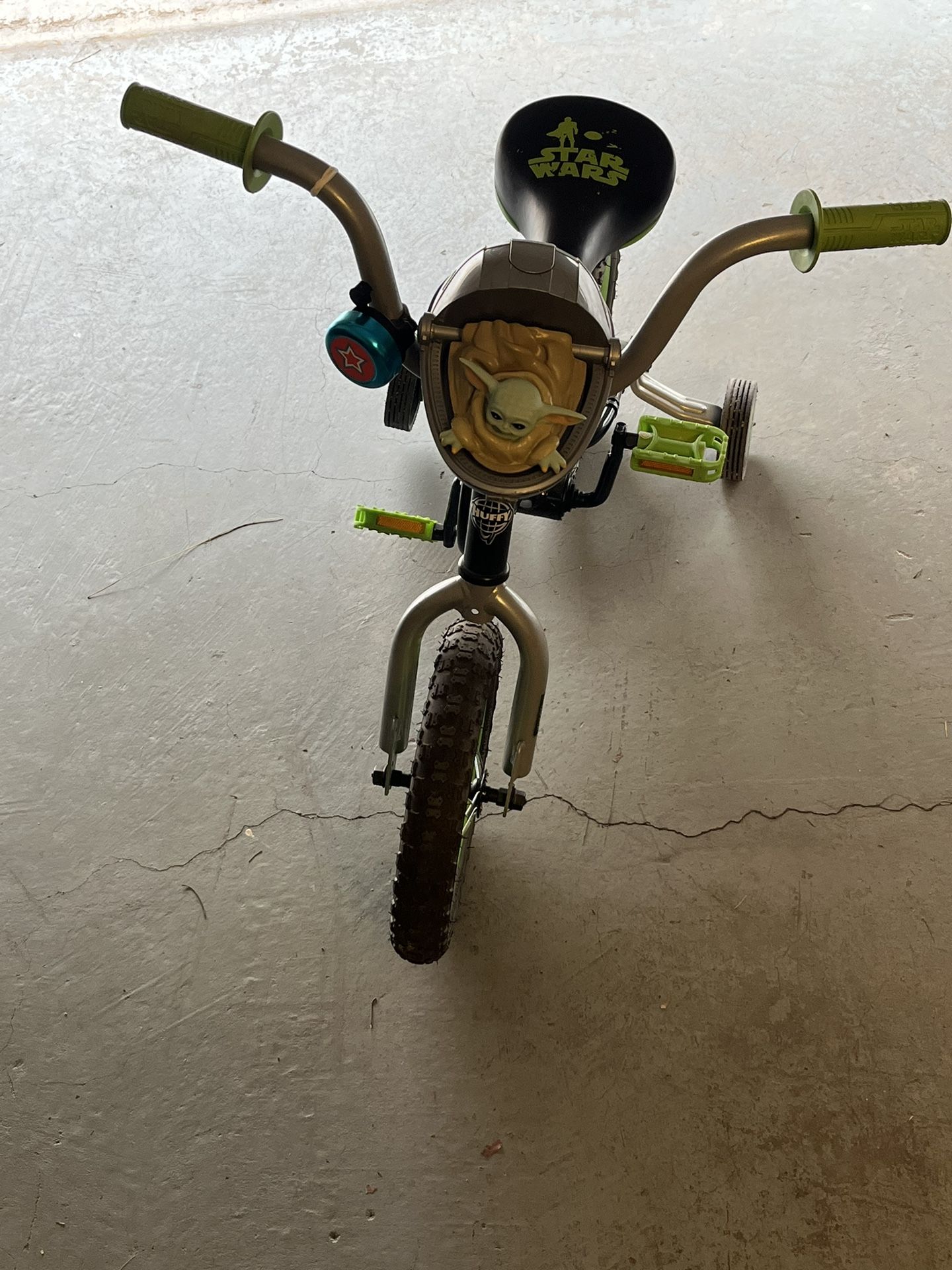 Adorable Baby Yoda (Grogu) Themed Bicycle with Training Wheels and Matching Helmet - Excellent Condition
