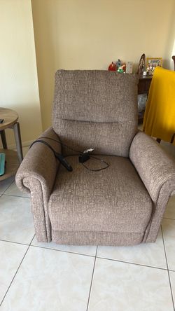 Power Lift Recliner Chair