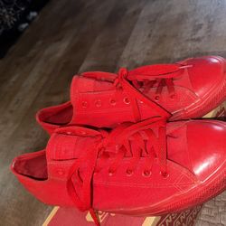Converse Size 10