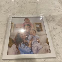8 X 10 White Picture Frame