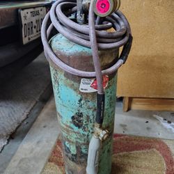 Acetelyne Tank And Torch Head