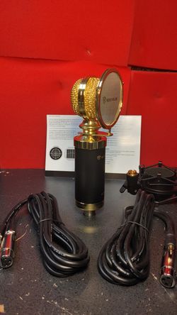 Cardioid Condenser Studio Microphone - Brand New Unused 