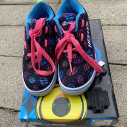 HEELYS