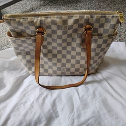 Louis Vuitton Totally Pm Handbag 