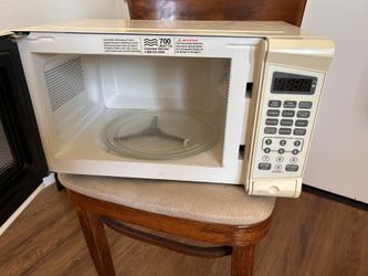 Small microwave