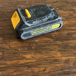 DEWALT 20V BATTERY 