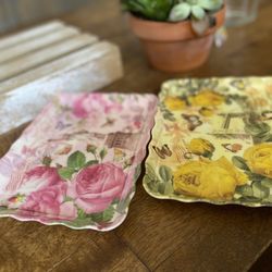Beautiful Melamine Small Trays (2) 7.5” X 5.5”