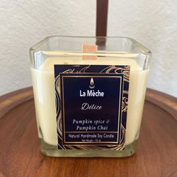 Candles/ scented candles/ bougie parfumée, holiday gift