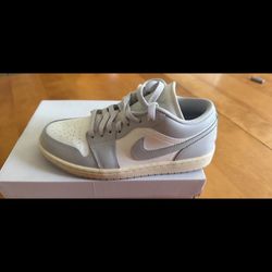 Grey Nike Dunks