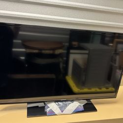 Samsung 40” Class 5 Series LED Full Smart TV 