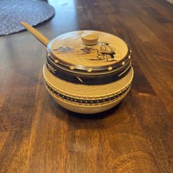 Beautifully Carved Round Wooden Trinket Box With Lid from Catacaos Peru