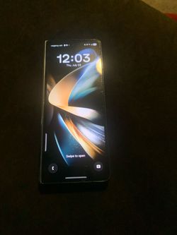 Galaxy  Z Fold 4  -  Used Condition -Broken 2nd Screen