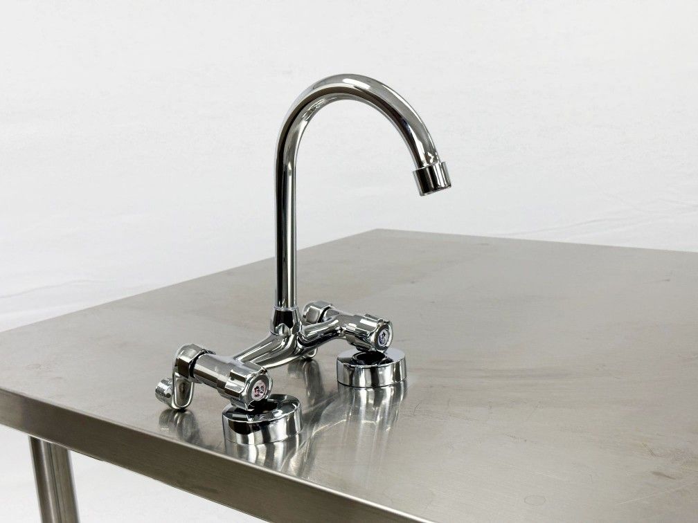 Wall Mount Faucet with Gooseneck spout FC81