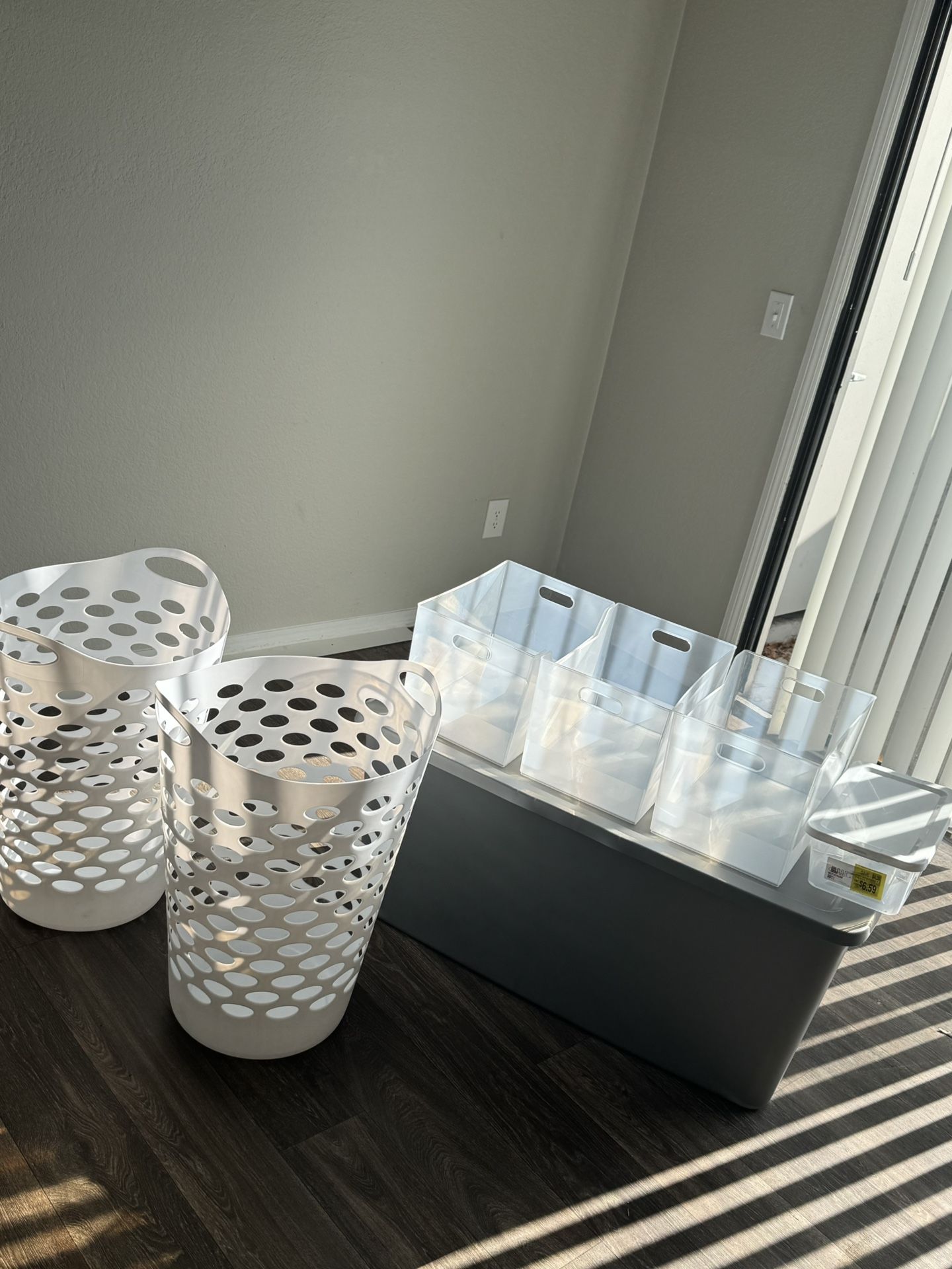 Tote, Storage Boxes & Hampers