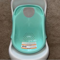 The First Years 4-in-1 Warming Comfort Tub