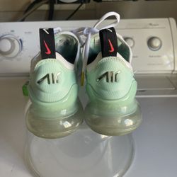 Air Max 270 Size 5.5 