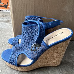 Brand new Lucky Brand Blue Lace Wedge Sandal Size 7 