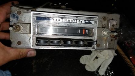 1965 Oldsmobile F85 Am Radio