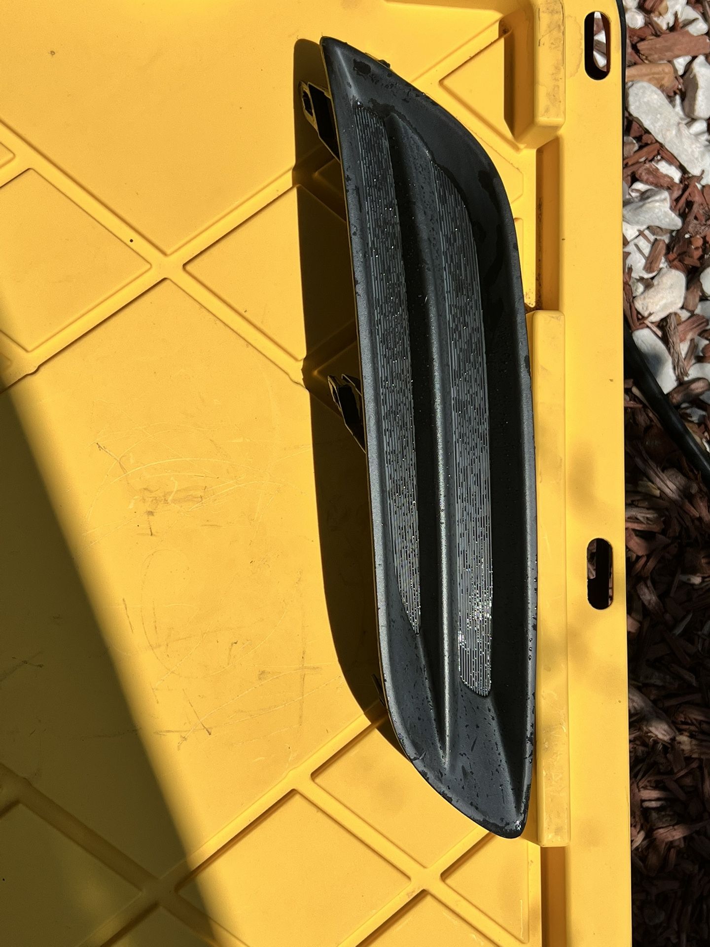 Fog Light Cover Nissan Sentra 14 OEM