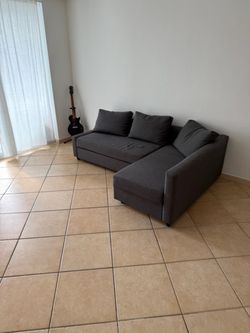 Dark Gray L-Shaped Sectional Sofa (Pullout)