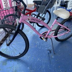 pink Nirve Paul Frank Skurvy cruiser bicycle. 