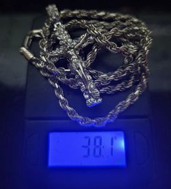 Rope Chain With Pendant