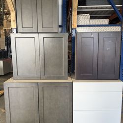 Liquidating cabinet boxes