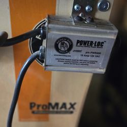 Router table plus accessories 