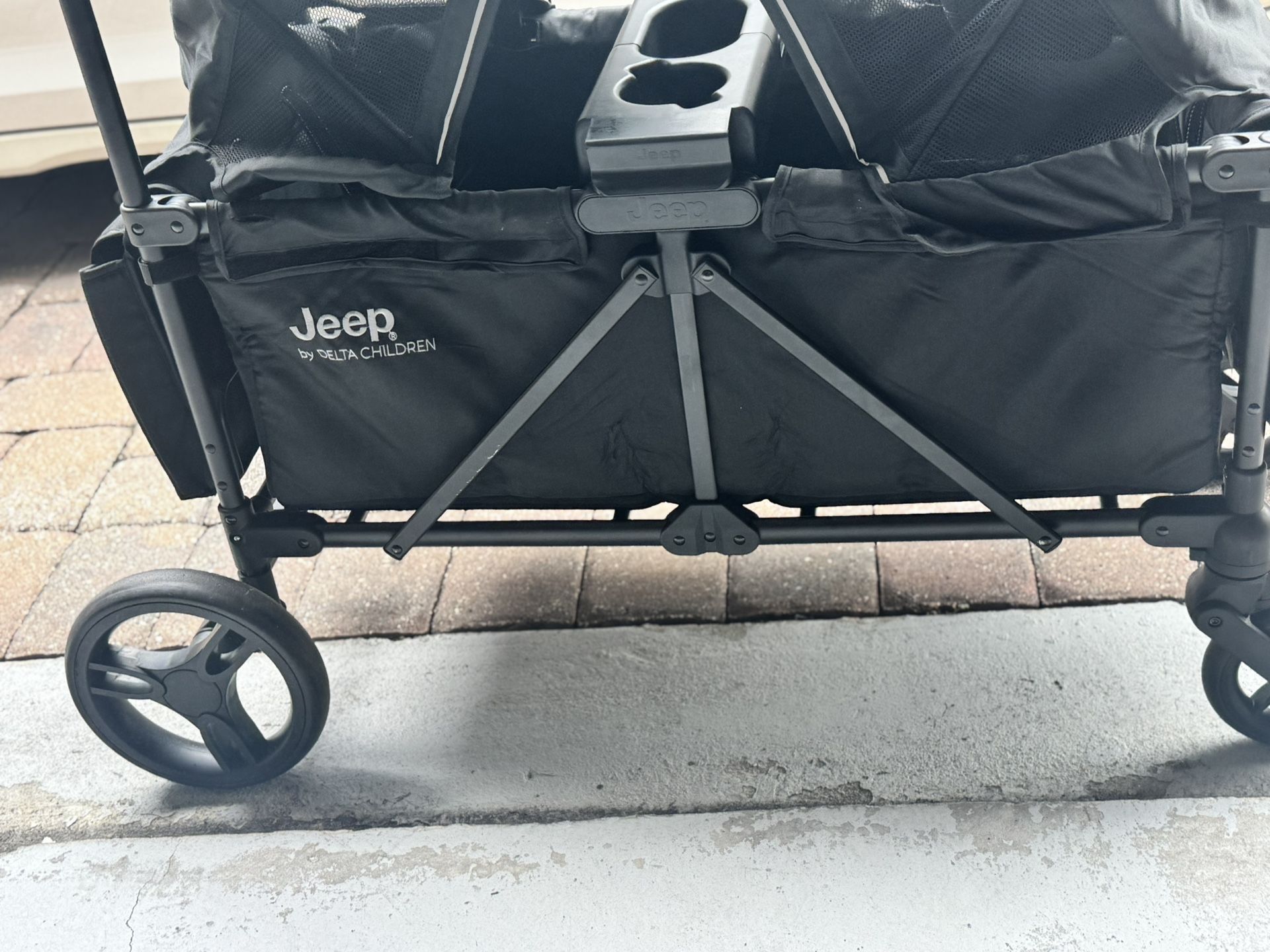 Stroller Jeep By Delta Children