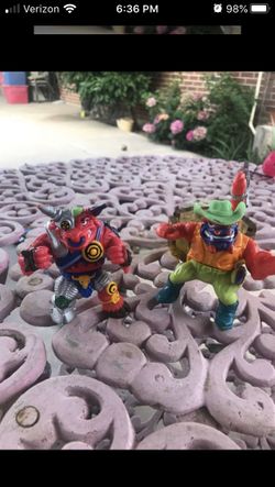 Moo Mesa vintage toys 1991, TMNT Groundchuck Red Bull action figure 1991.