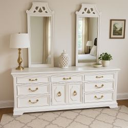 Stunning Vintage White & Gold Bedroom Furniture Set – Dresser + Nightstands + Two Mirrors