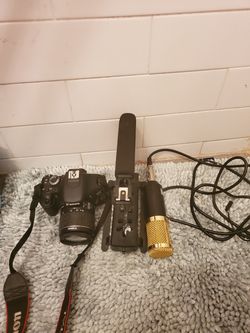 Cámara//Canon 600D vide 4K 60fps only pick up /_\ no micrófono