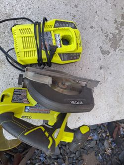 Skillsaw ryobi  Cordless
