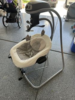 Graco Baby Swing