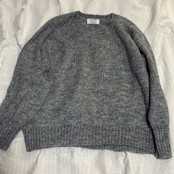 Old Navy Pull Over Sweater