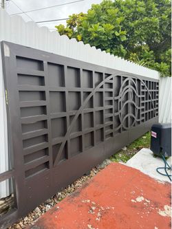 Aluminum gate good condition 18’feet