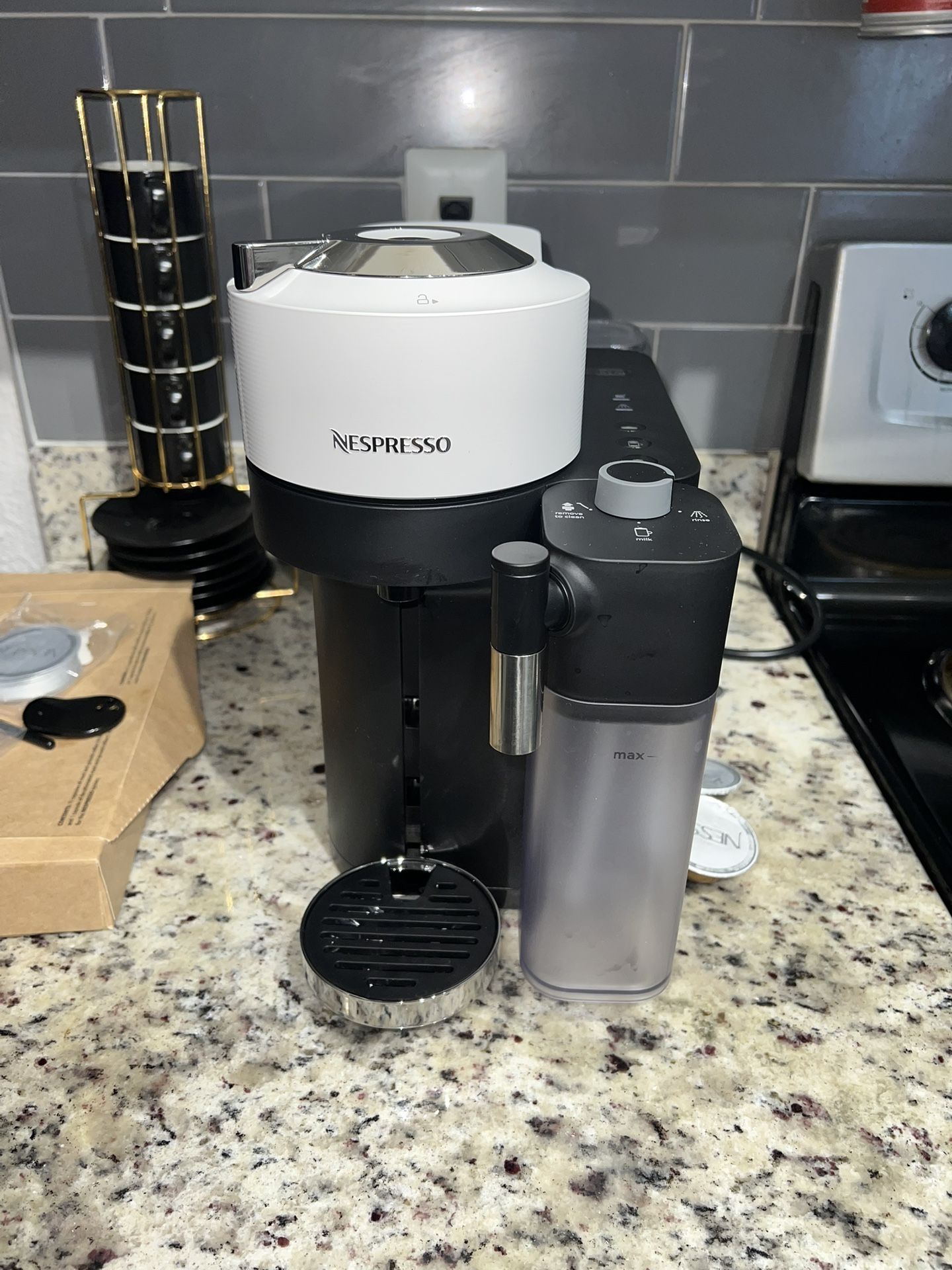 Nespresso Vertuo Lattissima