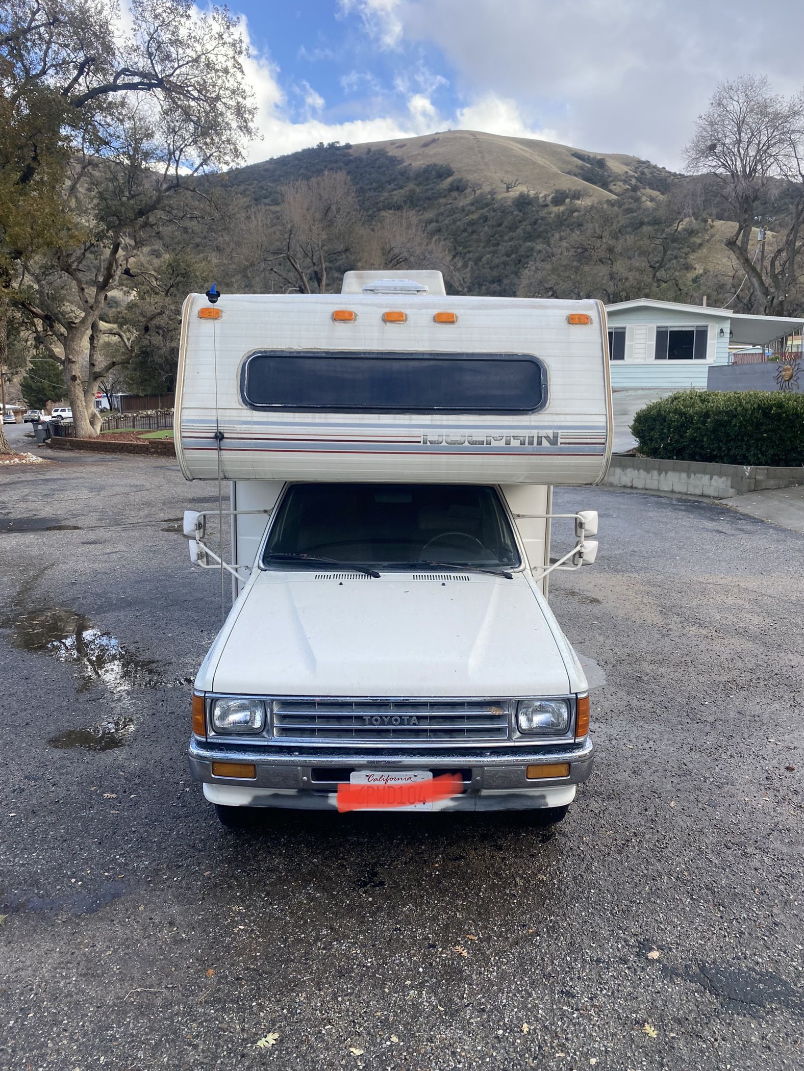 Toyota Dolphin 1990 for Sale in Los Angeles, CA - OfferUp