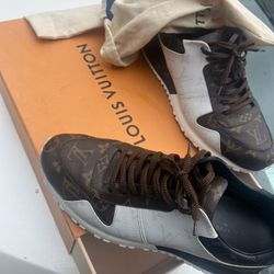 Louis Vuitton runaway sneaker