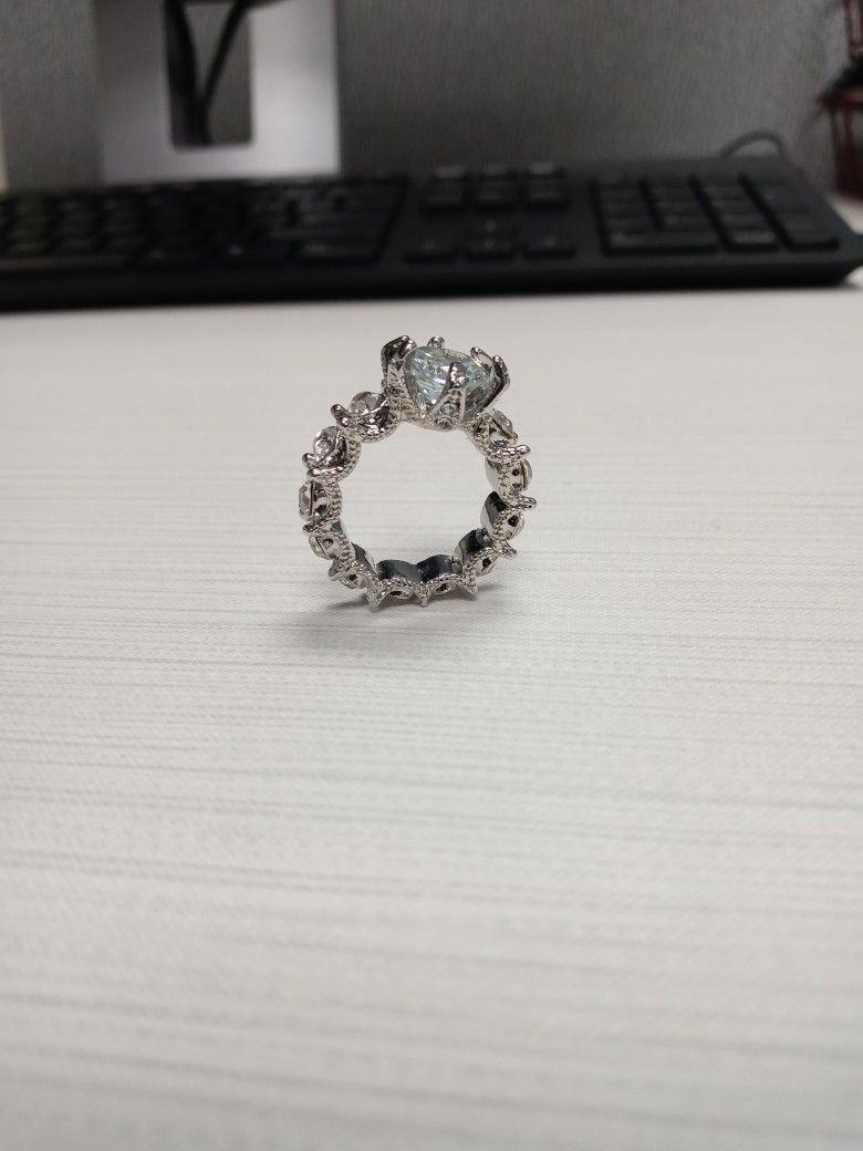 Fashion Wedding Ring