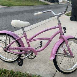 Girl Bike 20” Like New 
