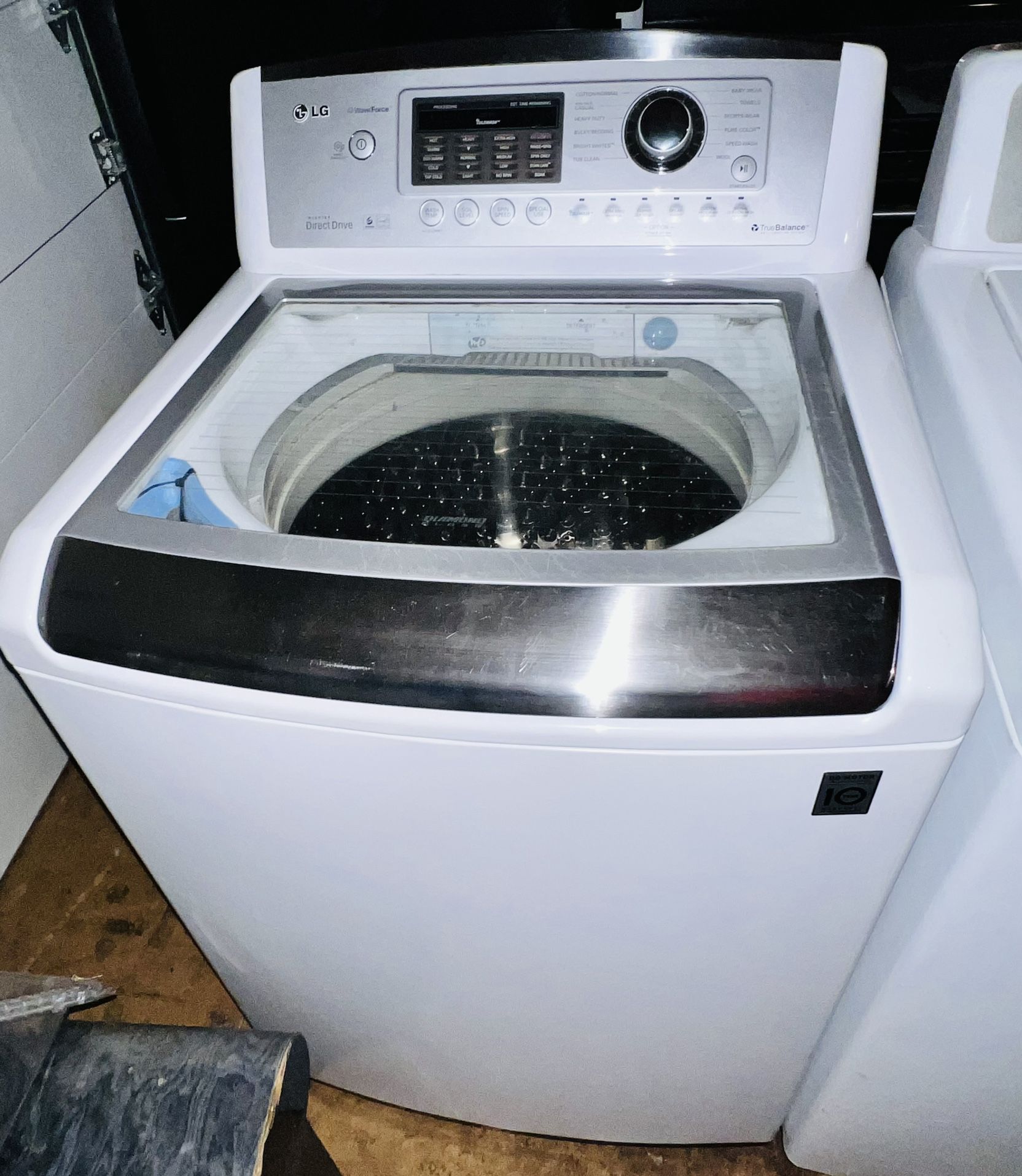 very nice washer LG everything work very good only $275