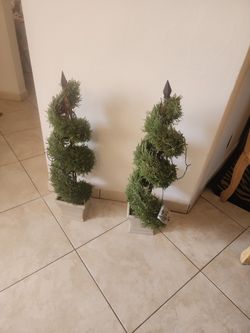 Trees, indoor accesories