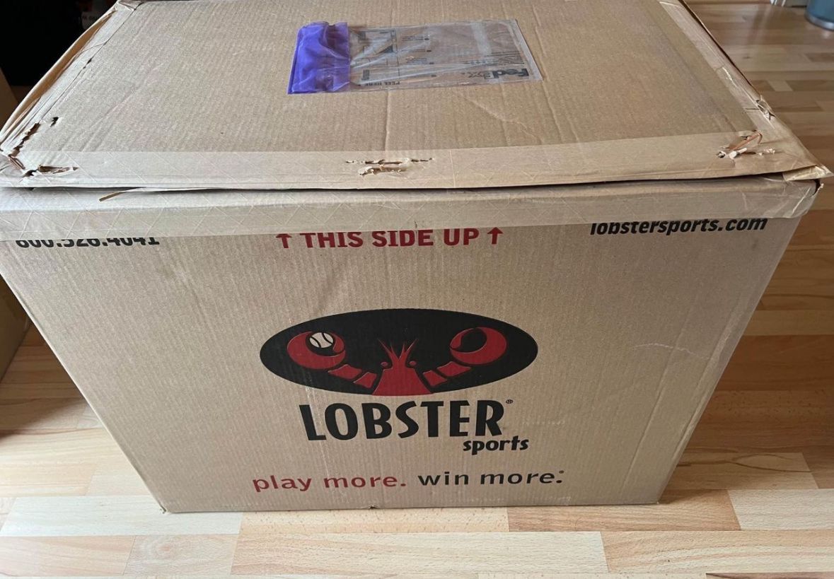 Lobster_Elite_Grand_5_Tennis_Ball_Machine