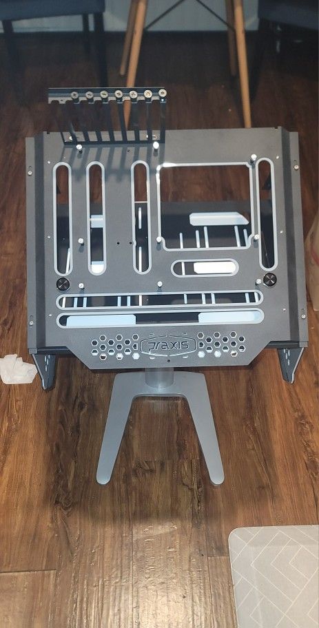 PrimoChill's Praxis Wetbench Powdercoated Steel Modular