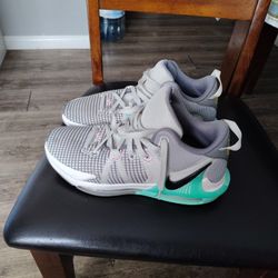 Basketball Shoes 